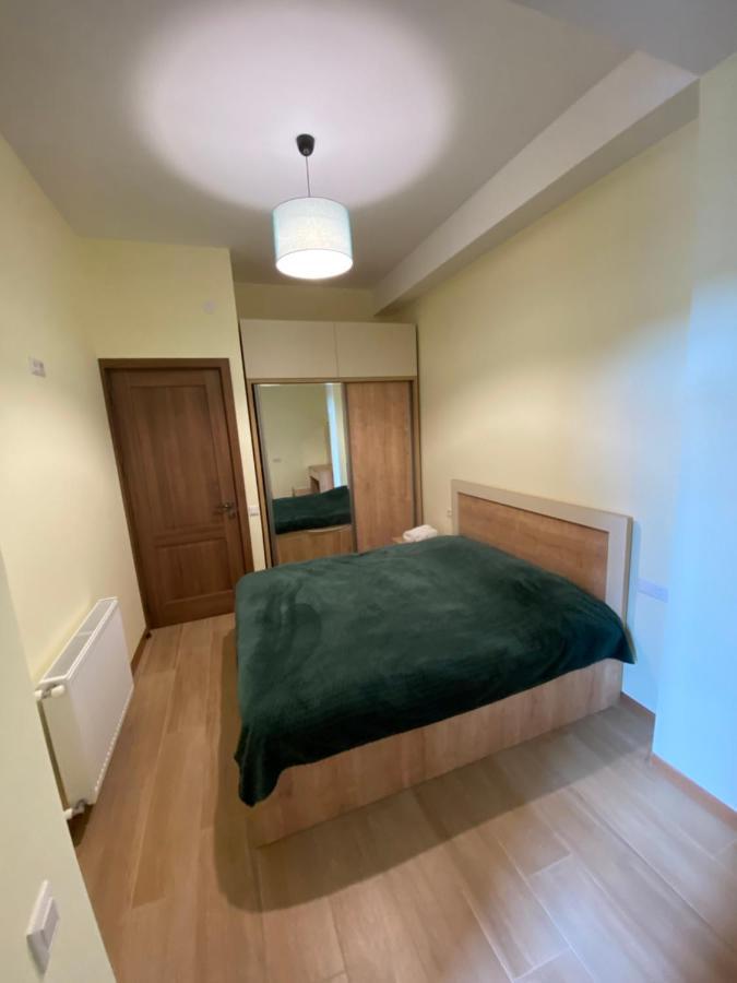 Lovely And Cozy Apartment! Кутаиси Екстериор снимка