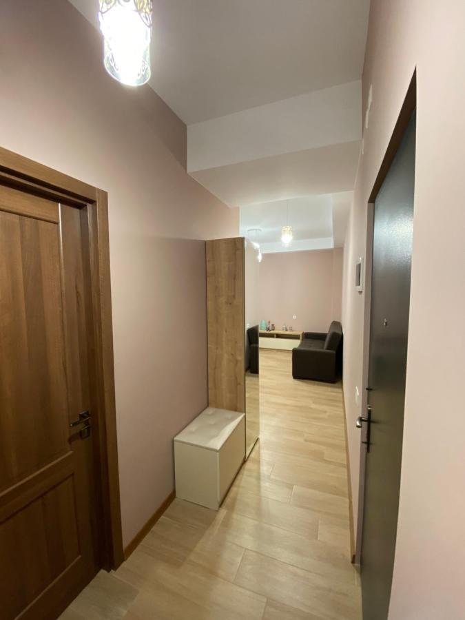 Lovely And Cozy Apartment! Кутаиси Екстериор снимка